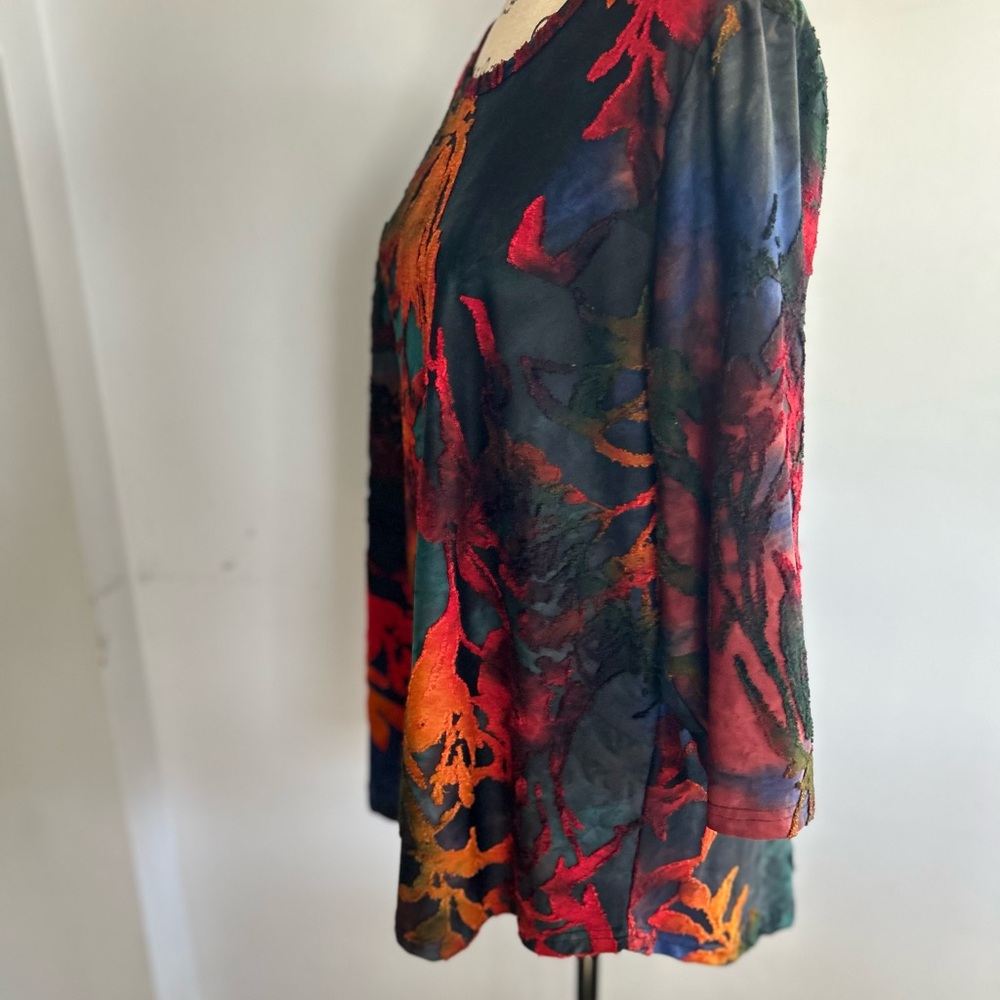Multicolor‎ Abstract Blouse - Picture 5 of 8